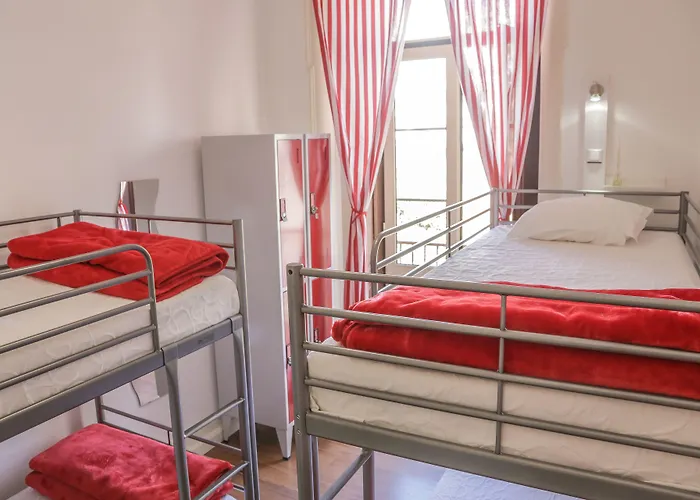 Hostel 402